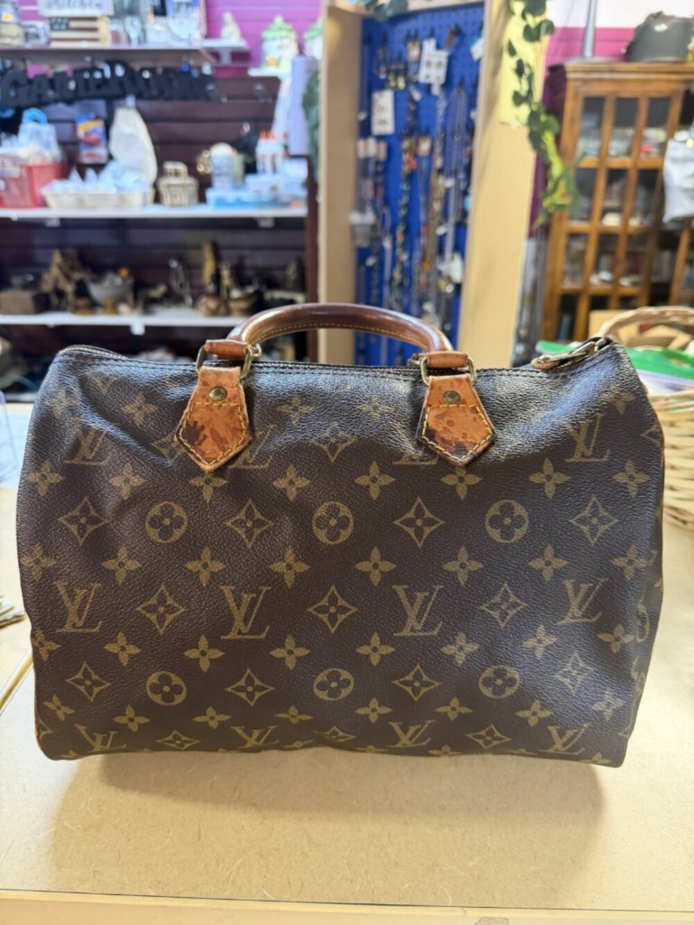 Louis Vuitton Vintage OSFA Monogram Canvas Speedy Style Handbag